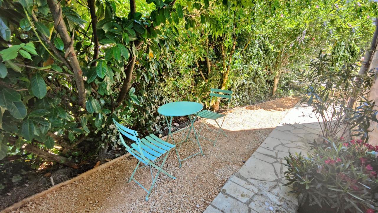 Le Petit Paradis Brive-la-Gaillarde Exteriör bild